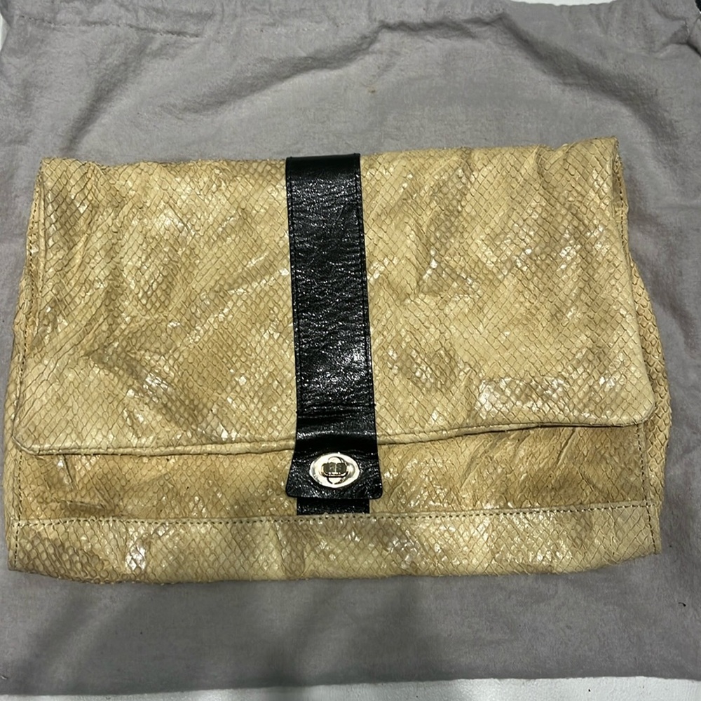 NWOT Tre Vero Yellow Genuine Leather Snake Skin Clutch